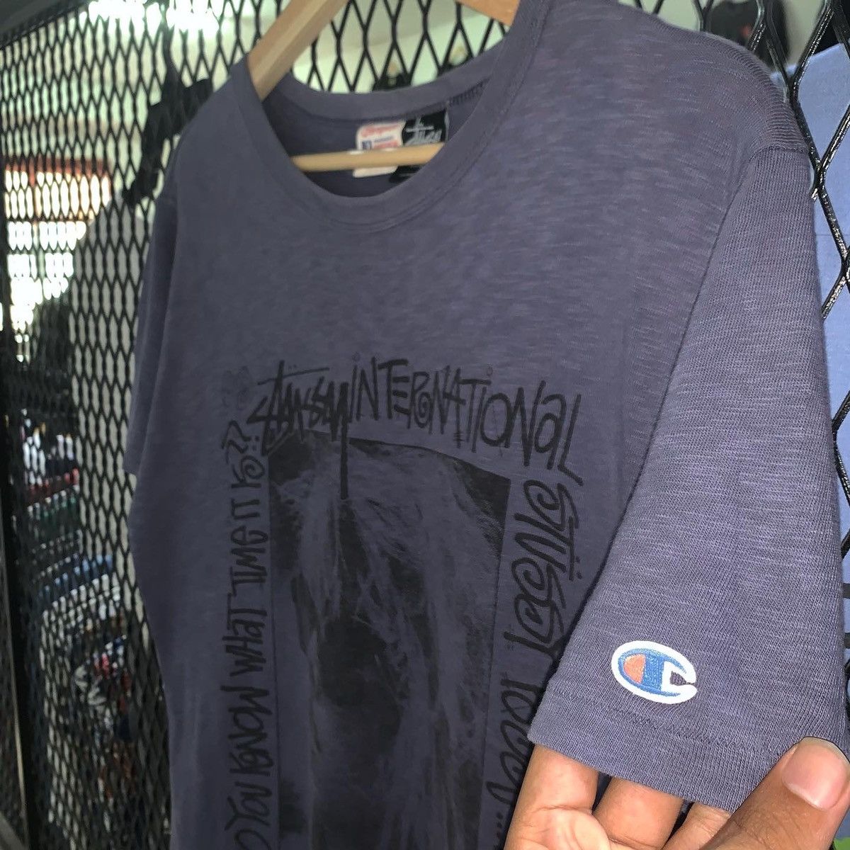 Champion × Stussy × Vintage Rarely Vintage Stussy x 1950s Champion Laura Photo tee Size US S / EU 44-46 / 1 - 3 Thumbnail