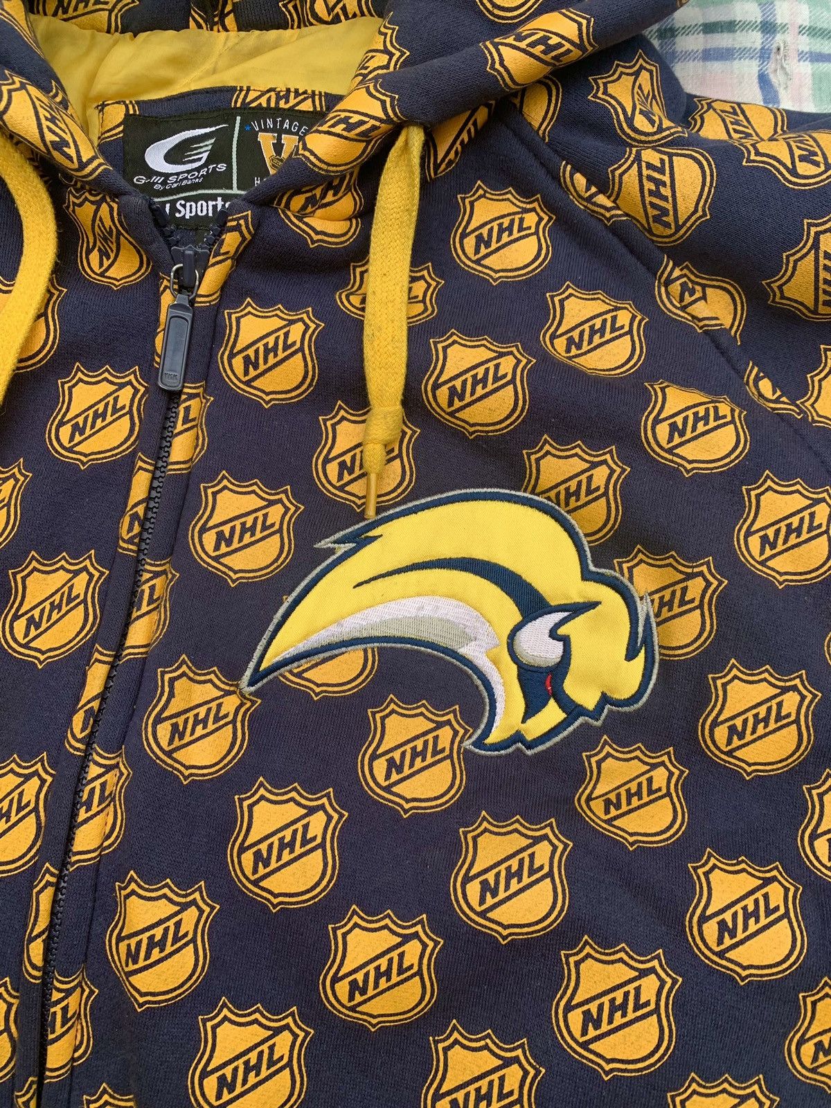 NHL Vintage Buffalo Sabres NHL Jacket Size US XL / EU 56 / 4 - 2 Thumbnail