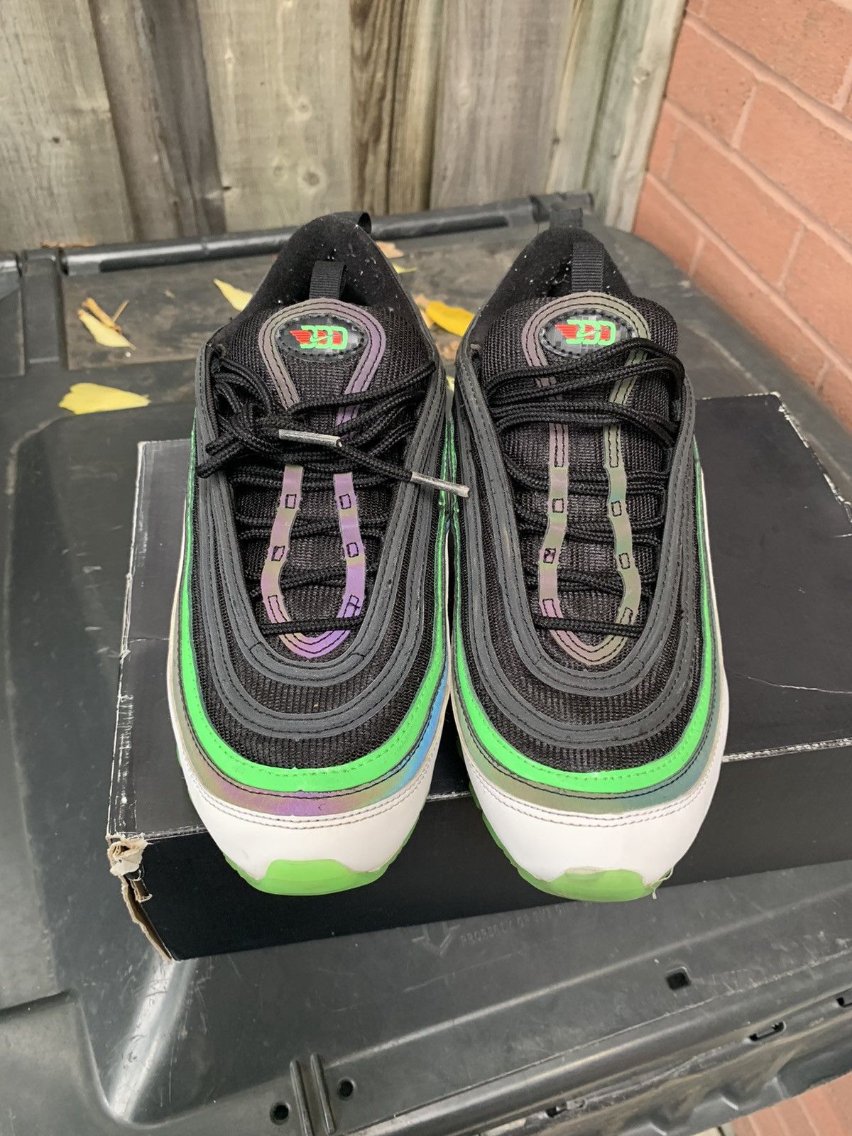 Nike Air Max 97 Black Green Size US 7 / EU 40 - 2 Thumbnail