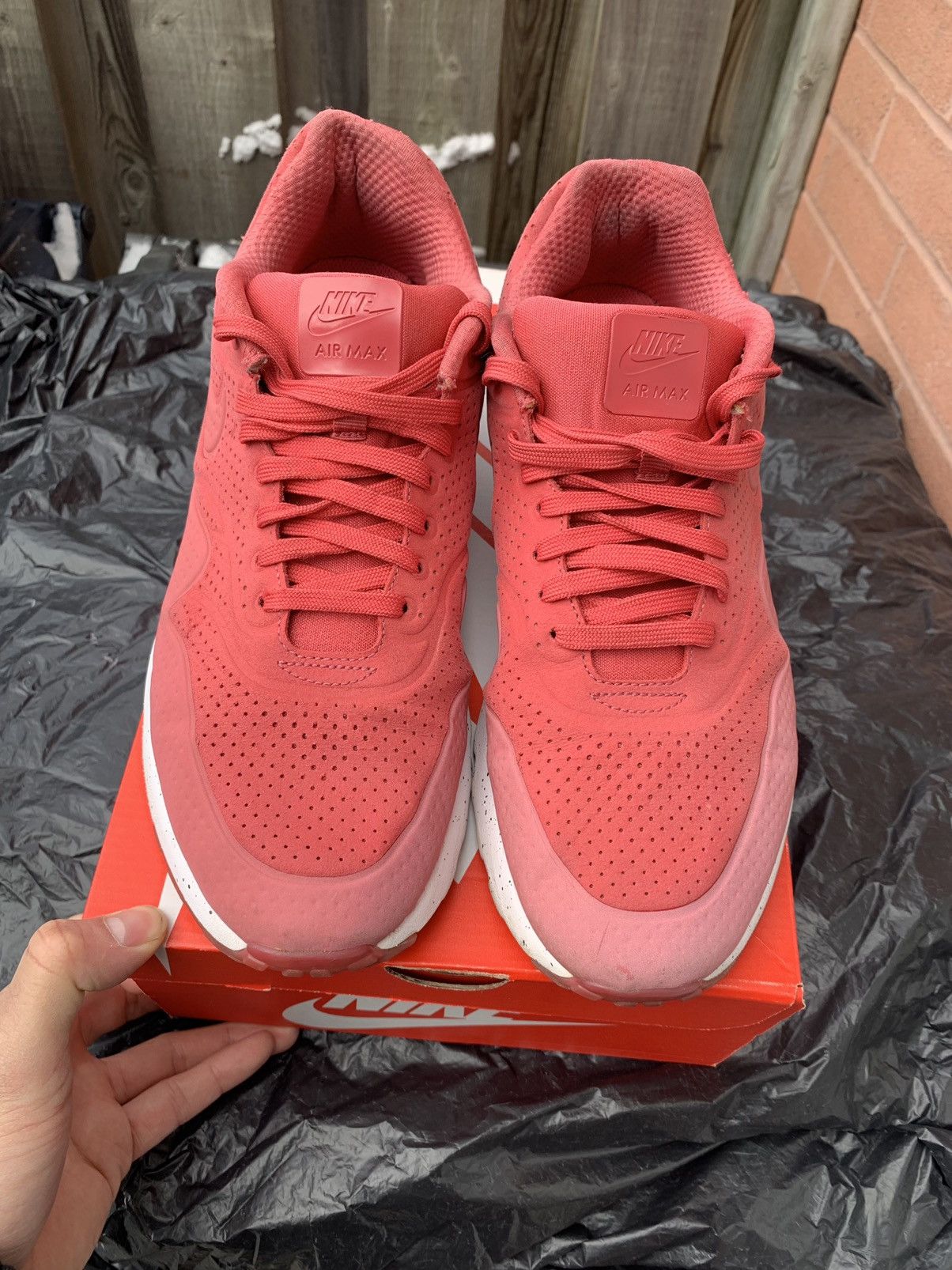 Nike Air Max 1 Ultra Moire Low Red | White Size US 11 / EU 44 - 2 Thumbnail