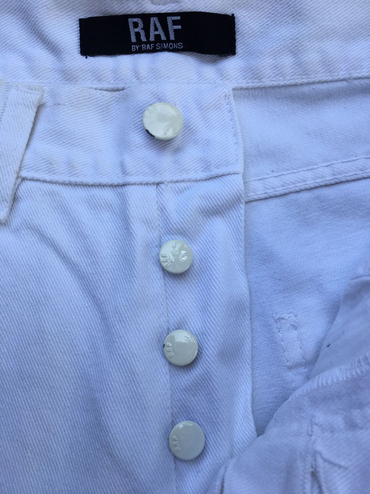 Raf by Raf Simons Rare Raf by Raf Simons Slim Fit White Denim/ Jeans Size US 32 / EU 48 - 14 Thumbnail