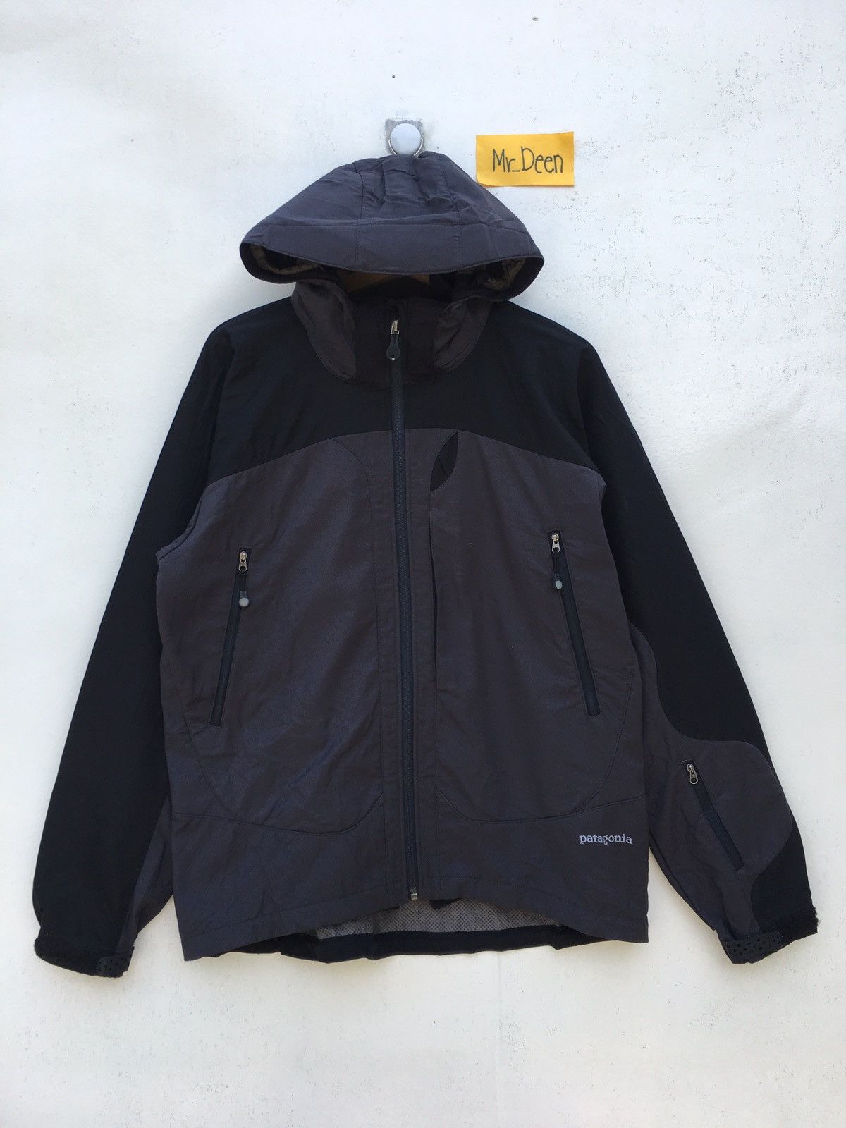Patagonia Rare Patagonia Hooded Windbreaker Size US L / EU 52-54 / 3 - 1 Thumbnail