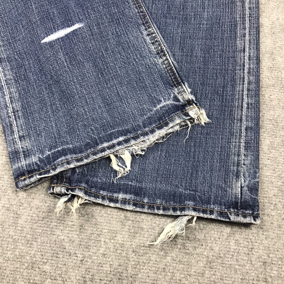 Japanese Brand × Vintage BAGGY ULTIMAX DENIM FADED DISTRESSED PANTS Size US 34 / EU 50 - 7 Thumbnail