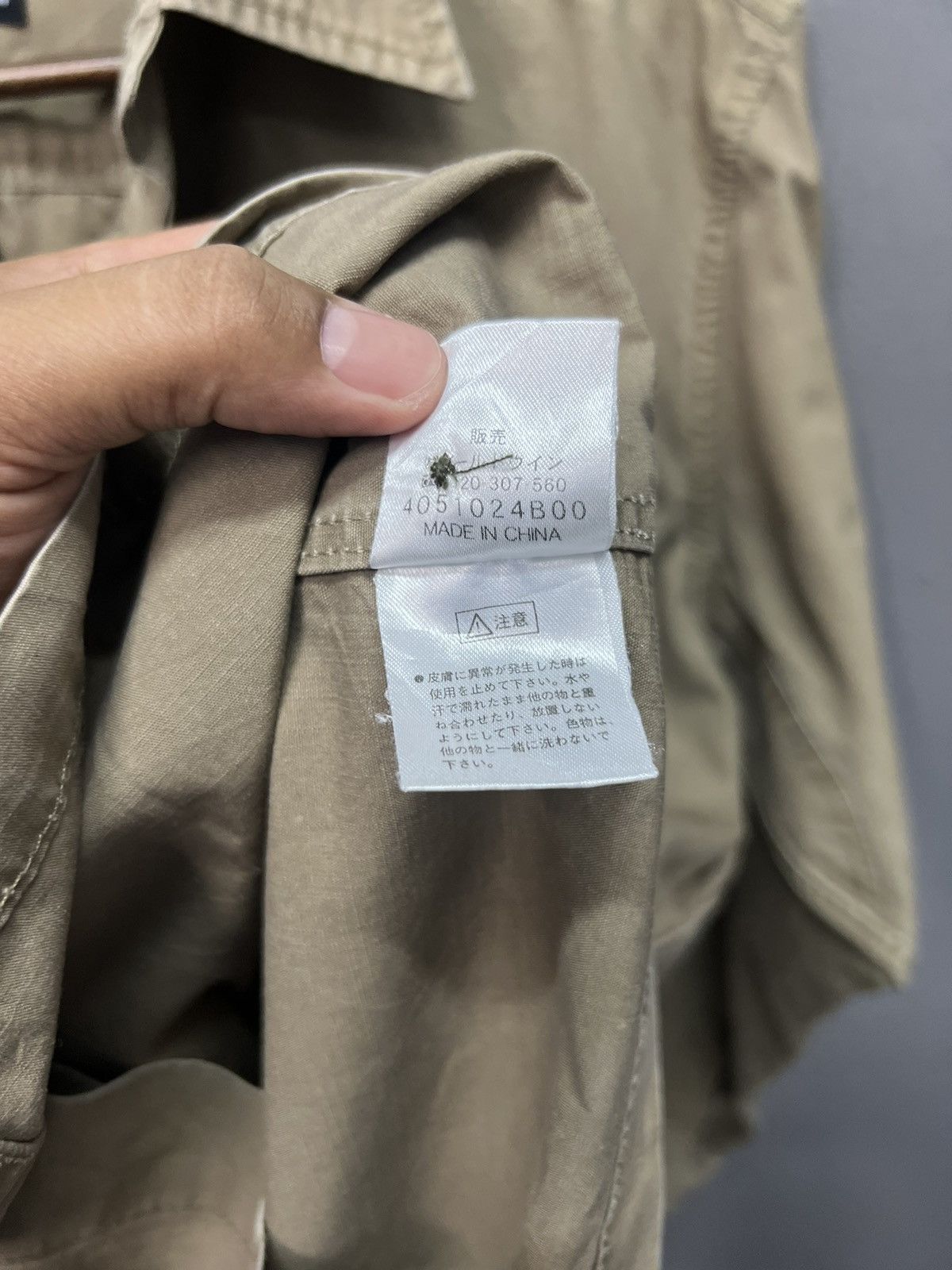 Helly Hansen HELLY HENSEN BUTTON UP SHIRT Size US M / EU 48-50 / 2 - 8 Thumbnail