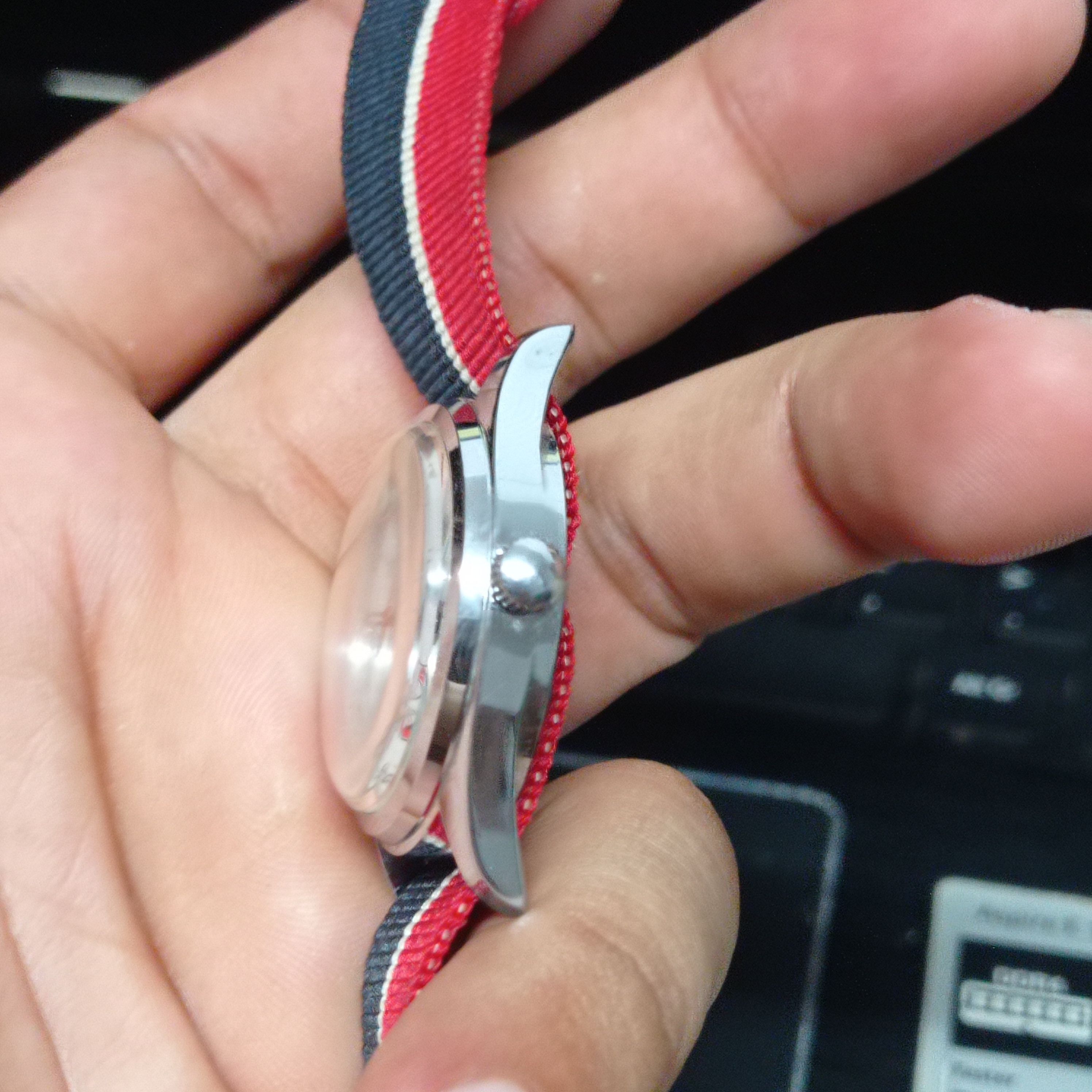Japanese Brand × Vintage Vintage LADIES HELLO KITTY WATCH (Swiss Movement) Size ONE SIZE - 16 Thumbnail