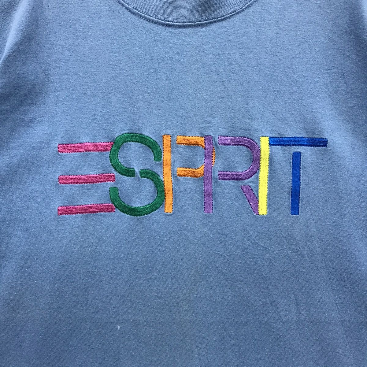 Esprit × Vintage Rare!! Vintage Esprit Spell Out Embroidery Tee Size US M / EU 48-50 / 2 - 7 Thumbnail