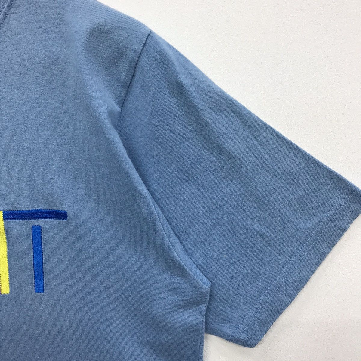 Esprit × Vintage Rare!! Vintage Esprit Spell Out Embroidery Tee Size US M / EU 48-50 / 2 - 4 Thumbnail
