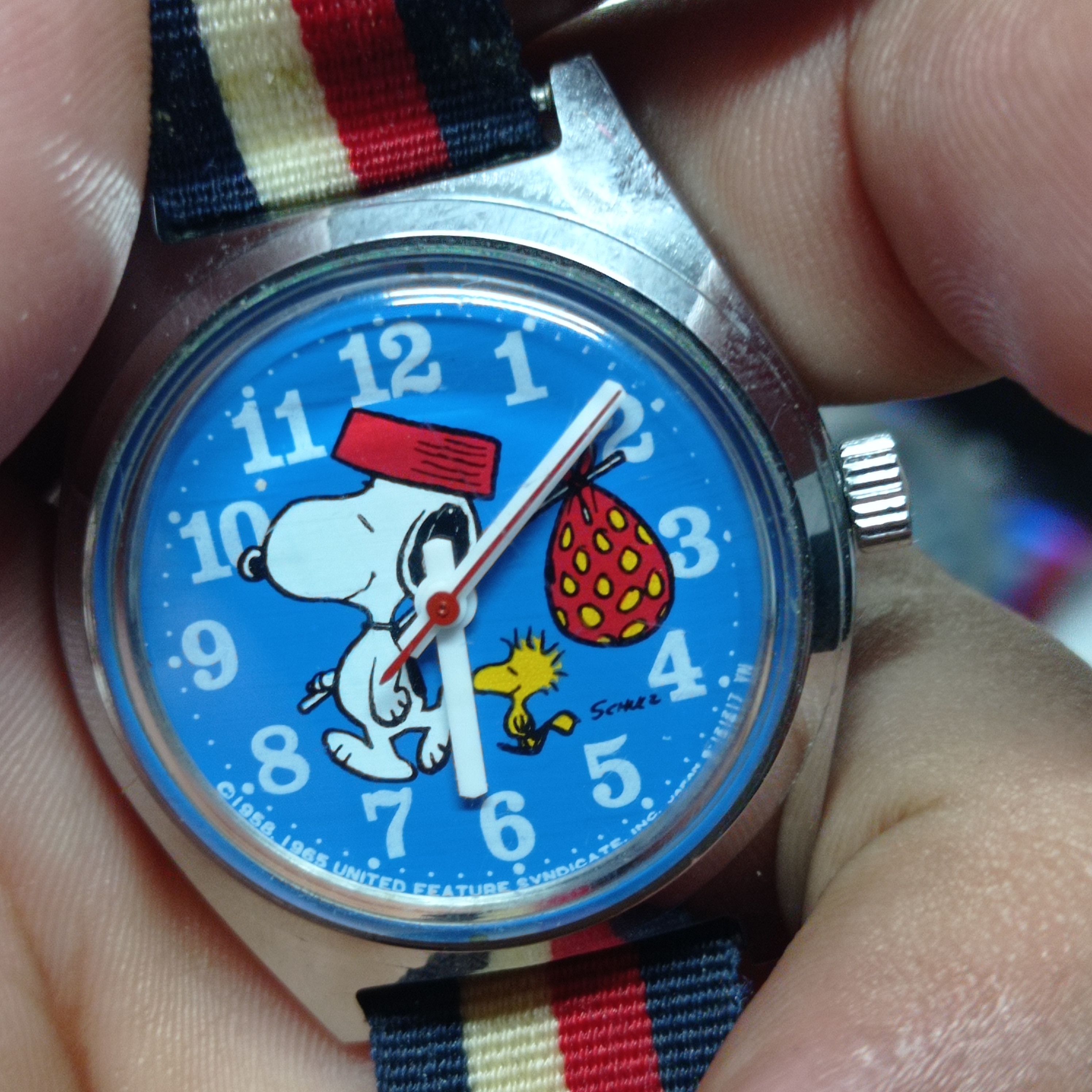 image of Vintage Retro 1958 Limited Feature Snoopy Peanut Hand Winding Engine, Men's