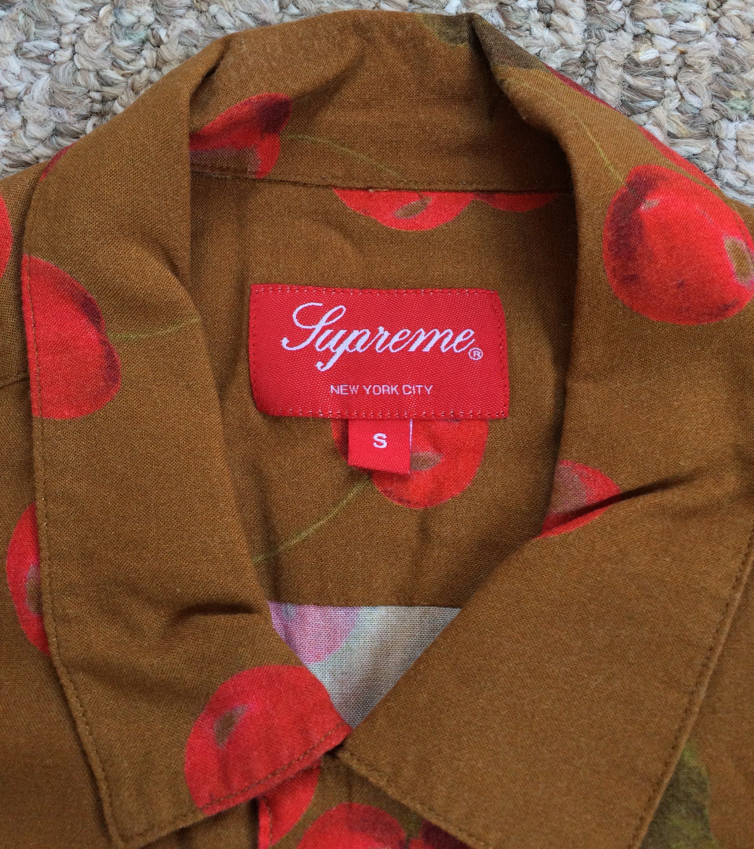 Supreme S/S 2019 Supreme Cherry Rayon size small Size US S / EU 44-46 / 1 - 3 Thumbnail