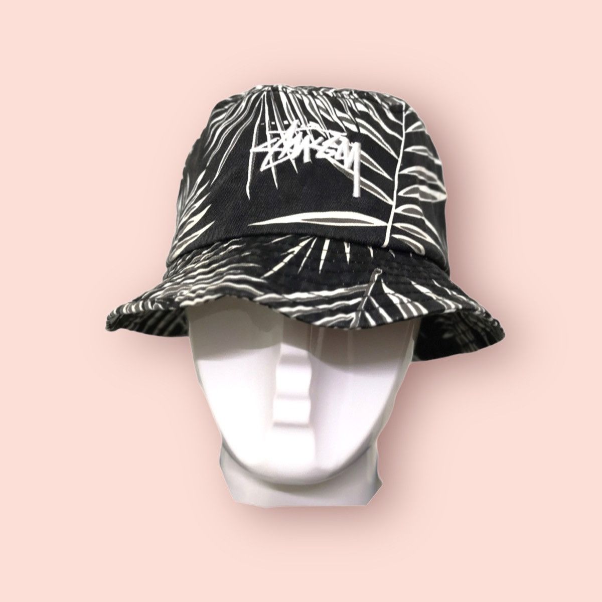 Stussy × Vintage VINTAGE STUSSY 🌿 PRINTED BUCKET HAT Size ONE SIZE - 1 Thumbnail