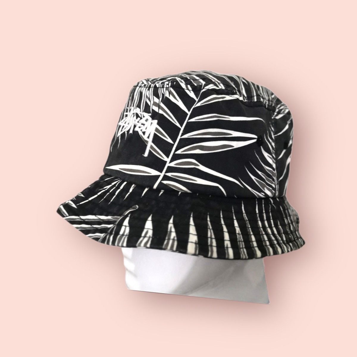 Stussy × Vintage VINTAGE STUSSY 🌿 PRINTED BUCKET HAT Size ONE SIZE - 4 Thumbnail