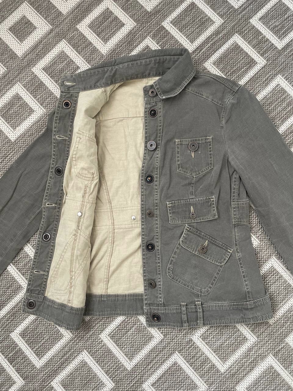 Moschino Moschino archive distressed denim multipocket jacket womens Size M / US 6-8 / IT 42-44 - 9 Thumbnail