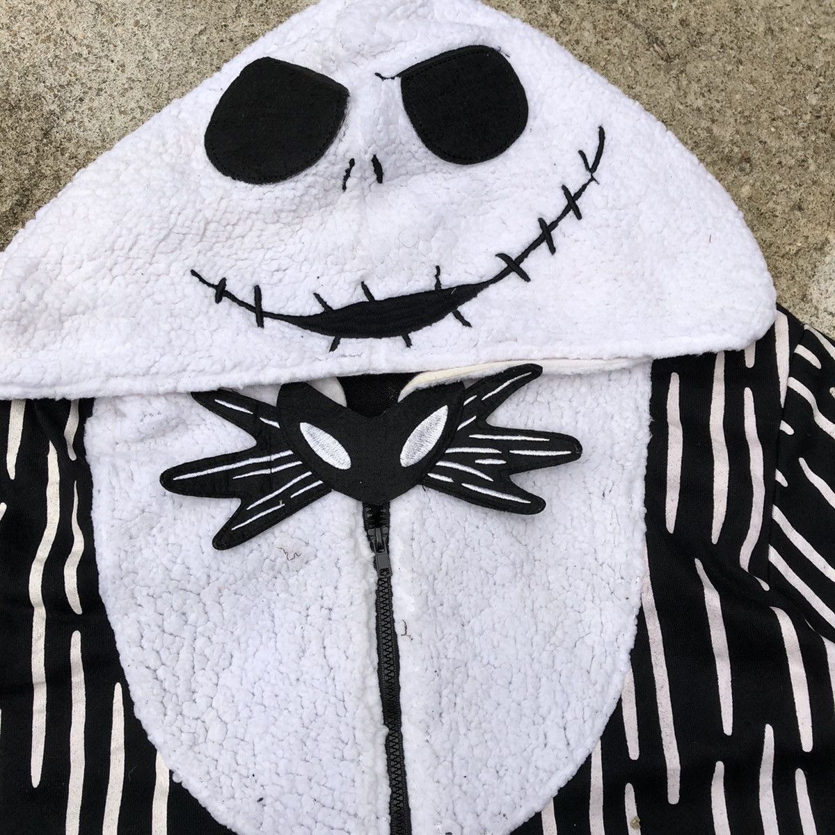 Vintage 🔥Rare🔥Nightmare Before Christmas Skulls AOP Zipper Hoodie Size US S / EU 44-46 / 1 - 3 Thumbnail