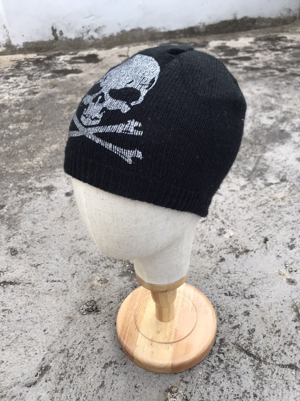 Other VINTAGE REVERSIBLE PRISON STRIPES SKULLS CROSSBONE BEANIE Size ONE SIZE - 6 Thumbnail