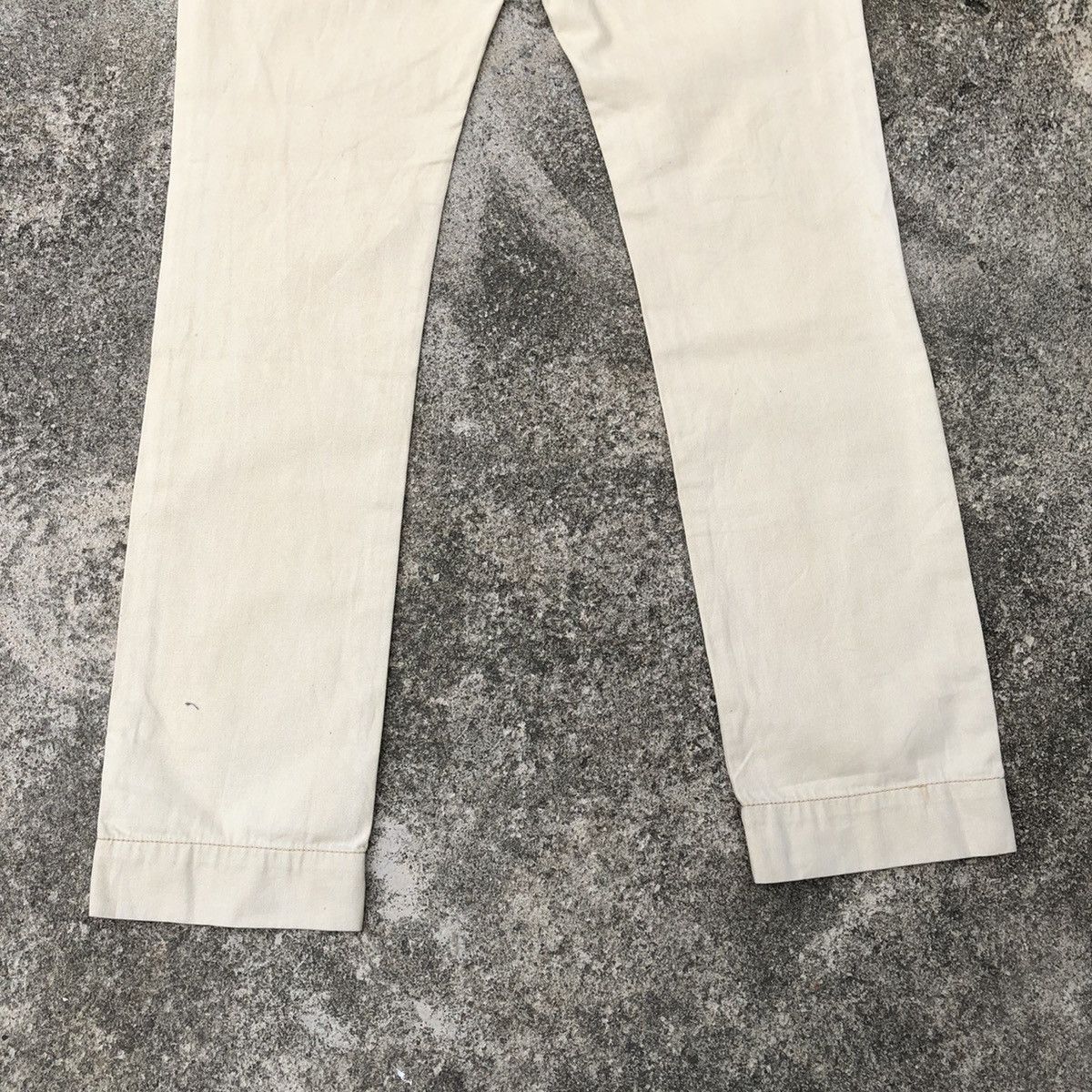 Cheap Monday × Japanese Brand × Vintage Rare Vintage Cheap Monday Slim Chino French Sand Khakis Pant Size US 36 / EU 52 - 8 Thumbnail