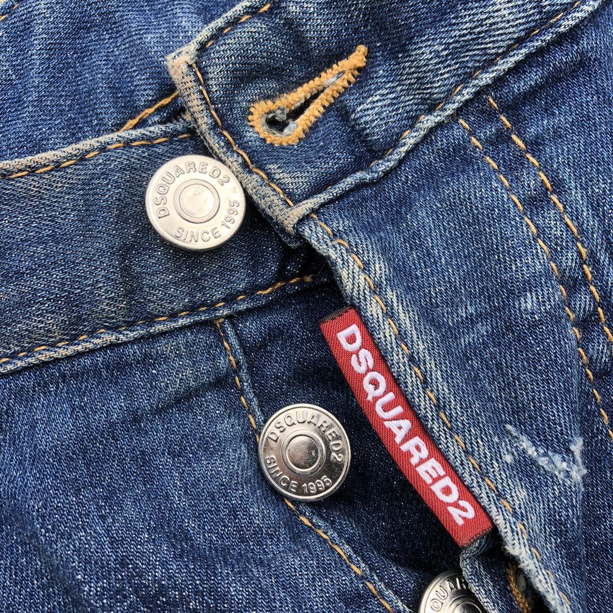 Dsquared2 × Vintage 🔥Sick🔥🇮🇹Dsquared2 Sexy Twist Distress Rips Bleach Skinny Jean Size US 33 - 18 Thumbnail
