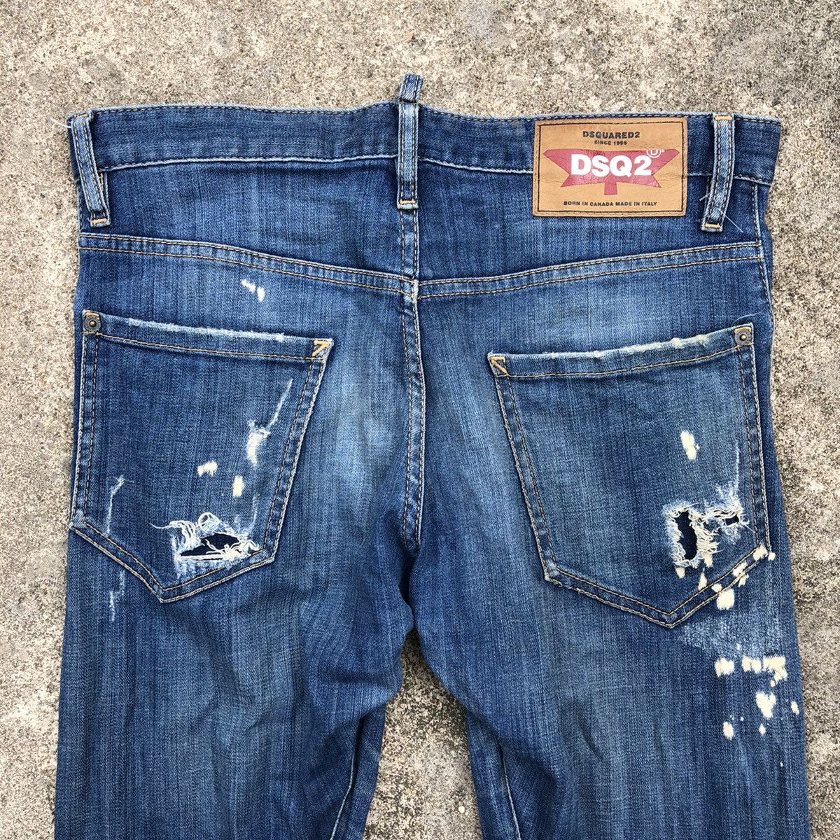 Dsquared2 × Vintage 🔥Sick🔥🇮🇹Dsquared2 Sexy Twist Distress Rips Bleach Skinny Jean Size US 33 - 6 Thumbnail
