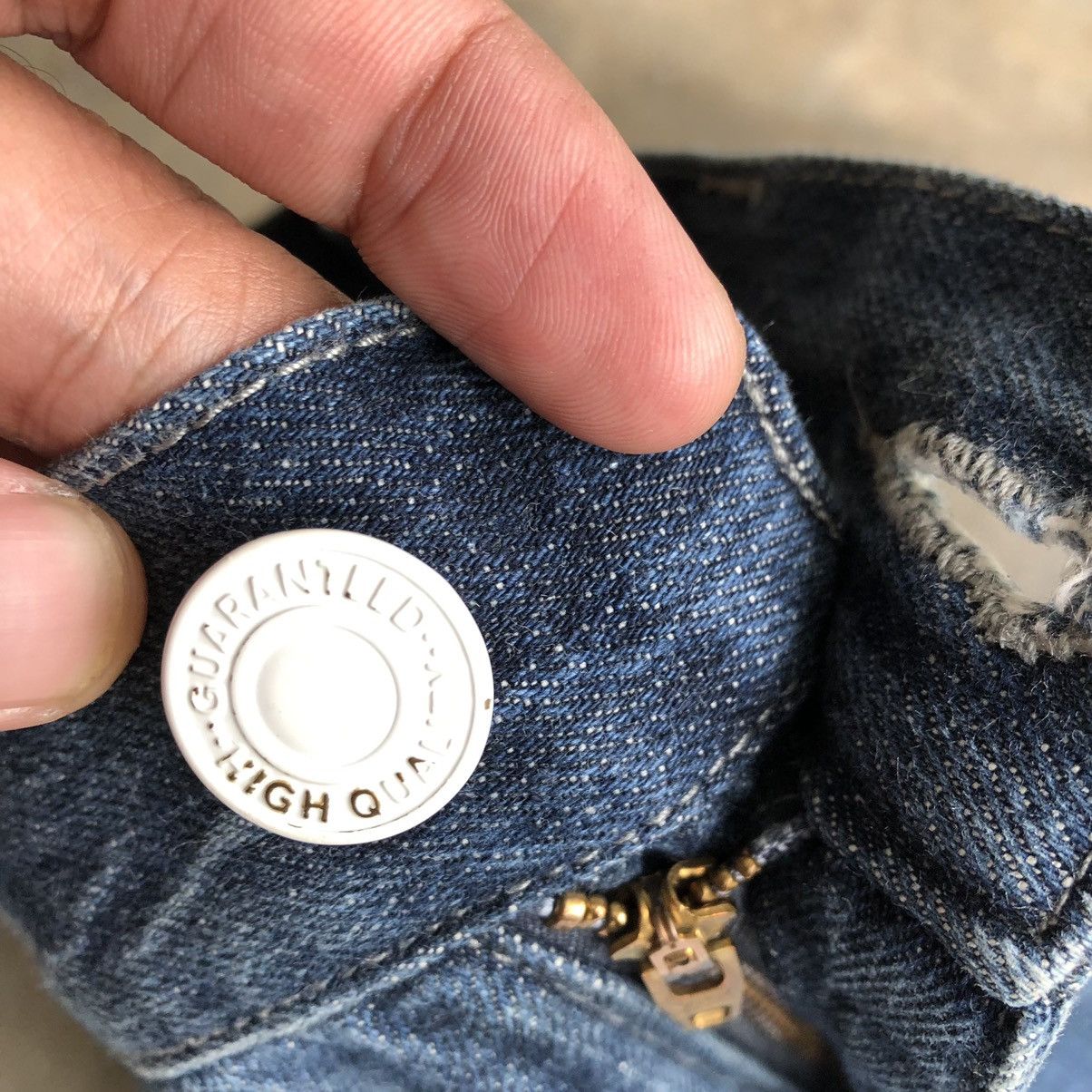 Anime × One Piece 🔥Rare🔥One Piece Blue Wash Skull Logo With Quotes Denim Jeans Size US 33 - 14 Thumbnail