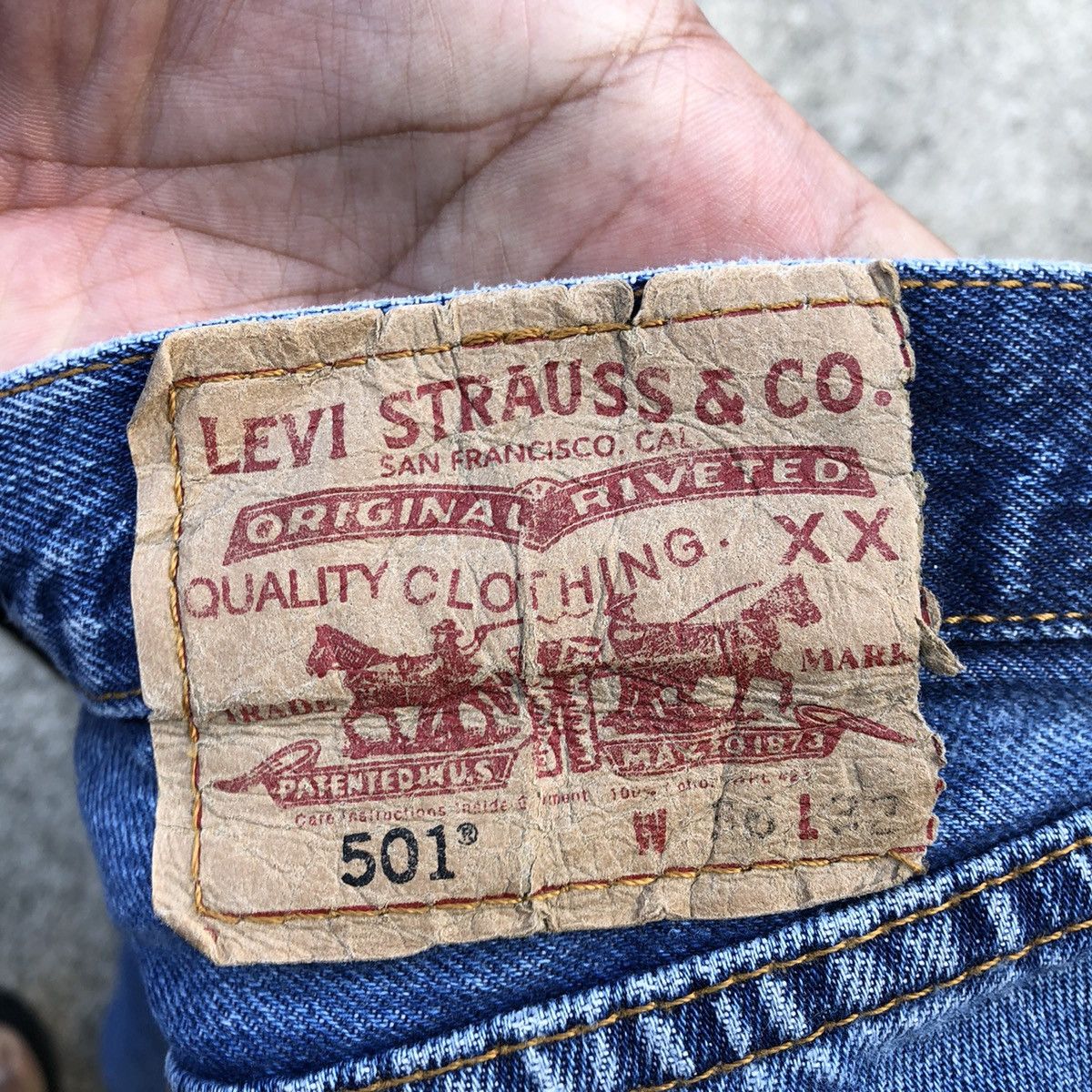 Levi's × Levi's Vintage Clothing 🔥Thrash🔥Levis 501 Stones Wash Rips Distress Denim Jeans Size US 37 - 17 Thumbnail