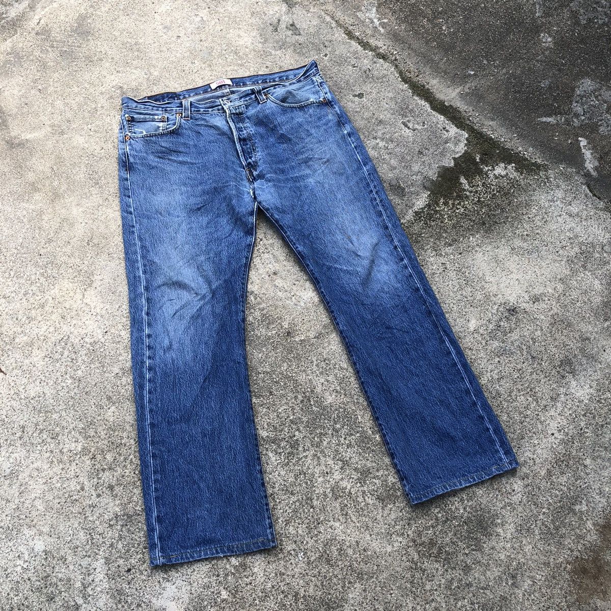 image of Distressed Denim x Levis Thrashlevis 501 Stones Wash Rips Distress Denim Jeans in Blue (Size 37)