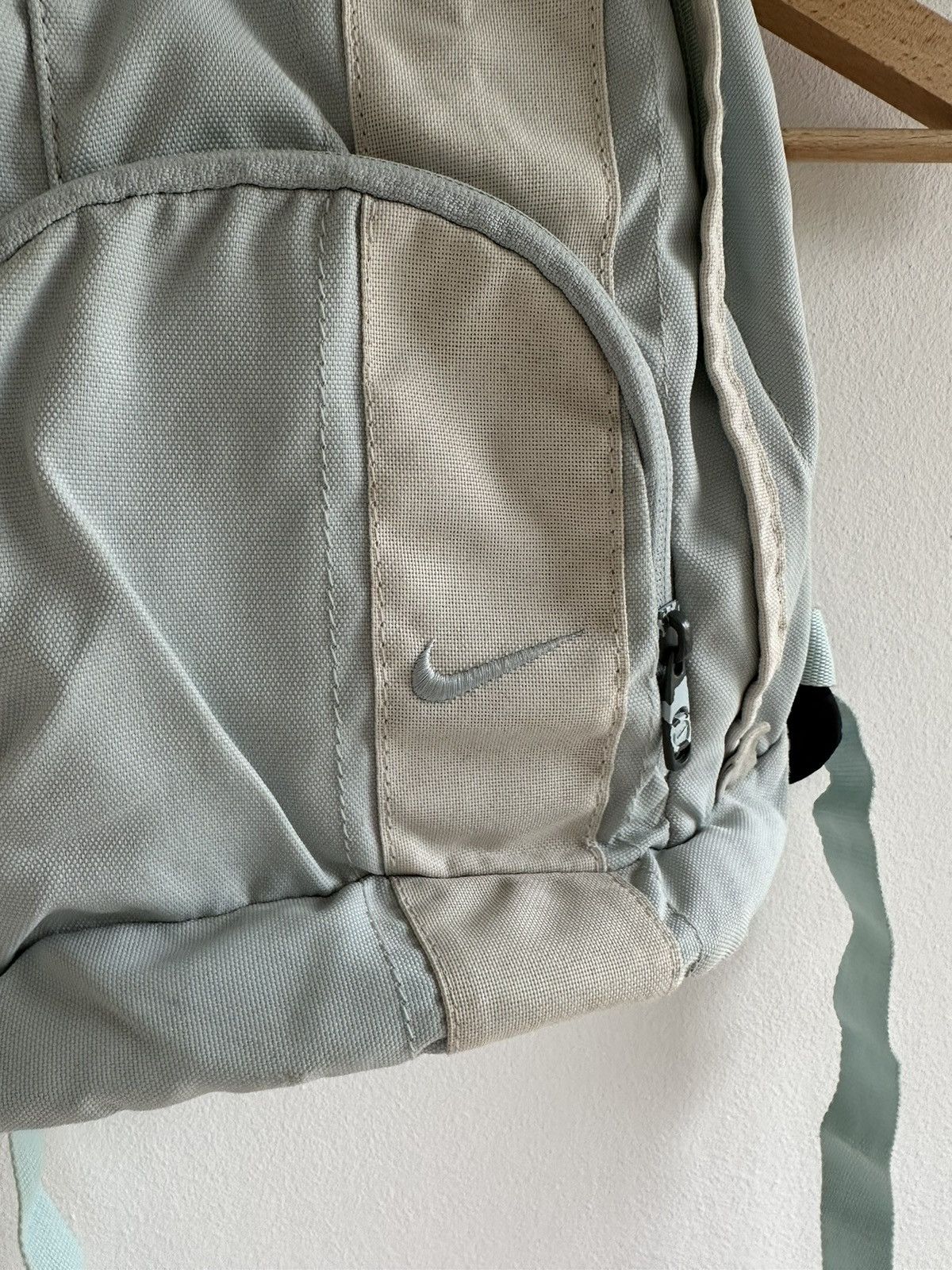Nike Vintage y2k Nike Baby Blue Mini Backpack Swoosh Size ONE SIZE - 3 Thumbnail