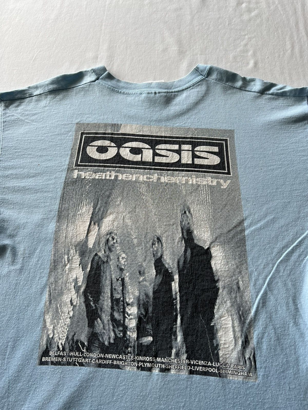 Band Tees Vintage 2002 Oasis Heathen Chemistry Britpop Blue Tee Size US L / EU 52-54 / 3 - 17 Thumbnail
