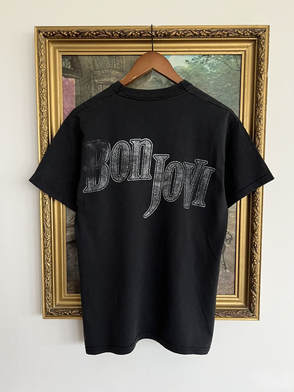 Band Tees Vintage 2000s Bon Jovi Big Face Black Tee (Van Halen) Size US S / EU 44-46 / 1 - 2 Thumbnail
