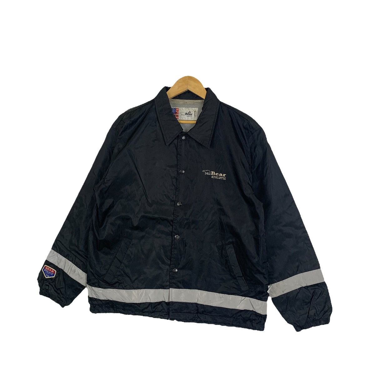 Vintage Vintage BEAR Athletic Usa Windbreaker Light Coach Jacket Size US L / EU 52-54 / 3 - 4 Thumbnail