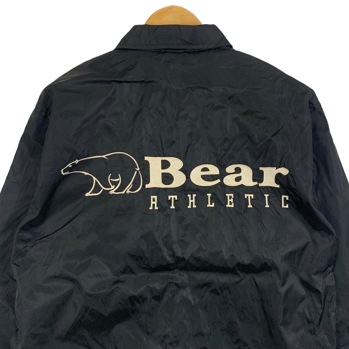 Vintage Vintage BEAR Athletic Usa Windbreaker Light Coach Jacket Size US L / EU 52-54 / 3 - 6 Thumbnail