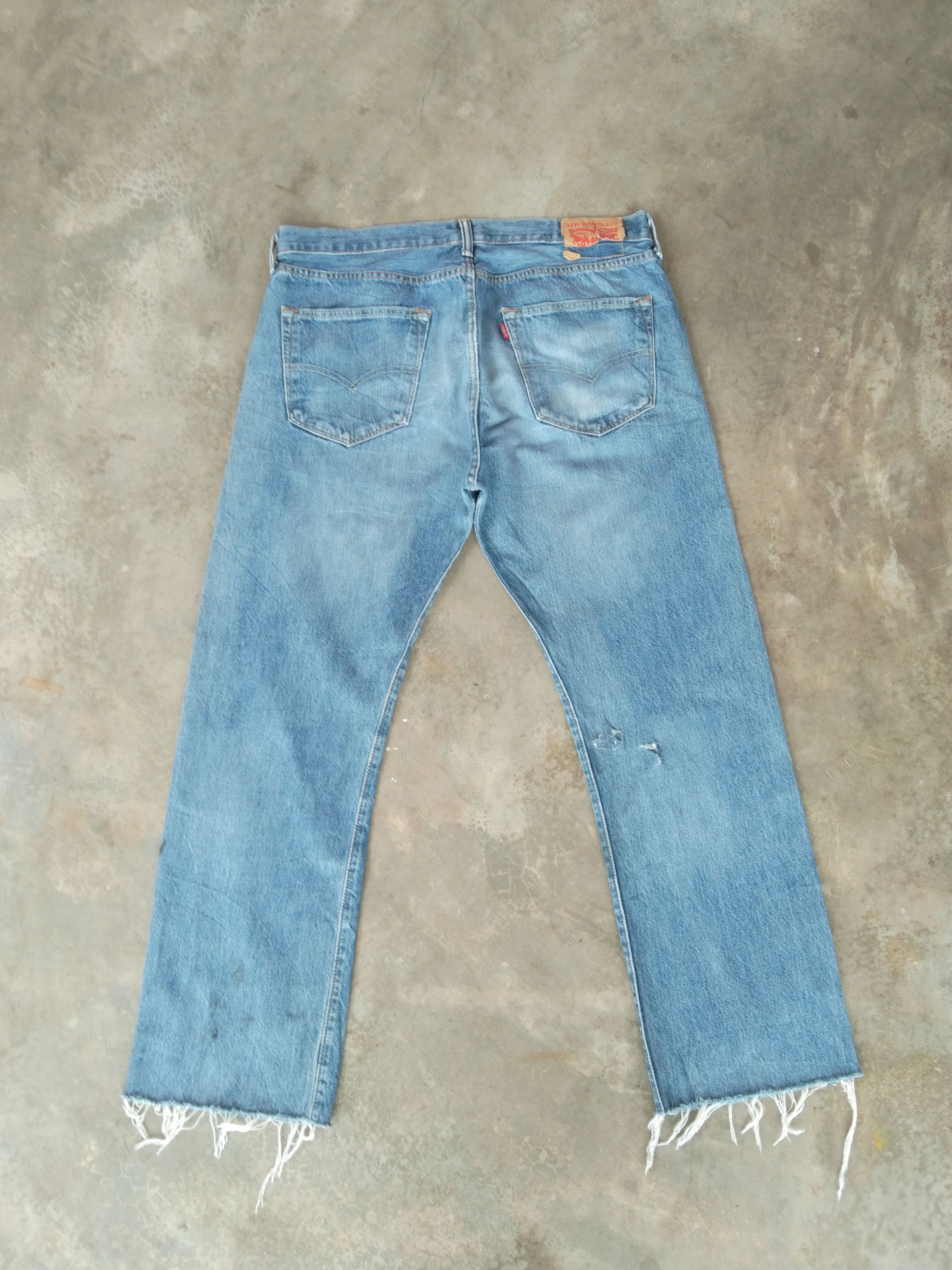Levi's Vintage Levi's 501 Cropped Straight Leg Jeans 36x29 Size US 36 / EU 52 - 2 Thumbnail
