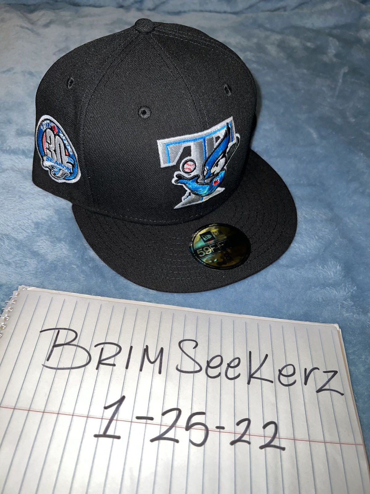 New Era Exclusive Toronto Blue Jays Fitted Black Icy Blue Bottom 8 Size ONE SIZE - 8 Thumbnail