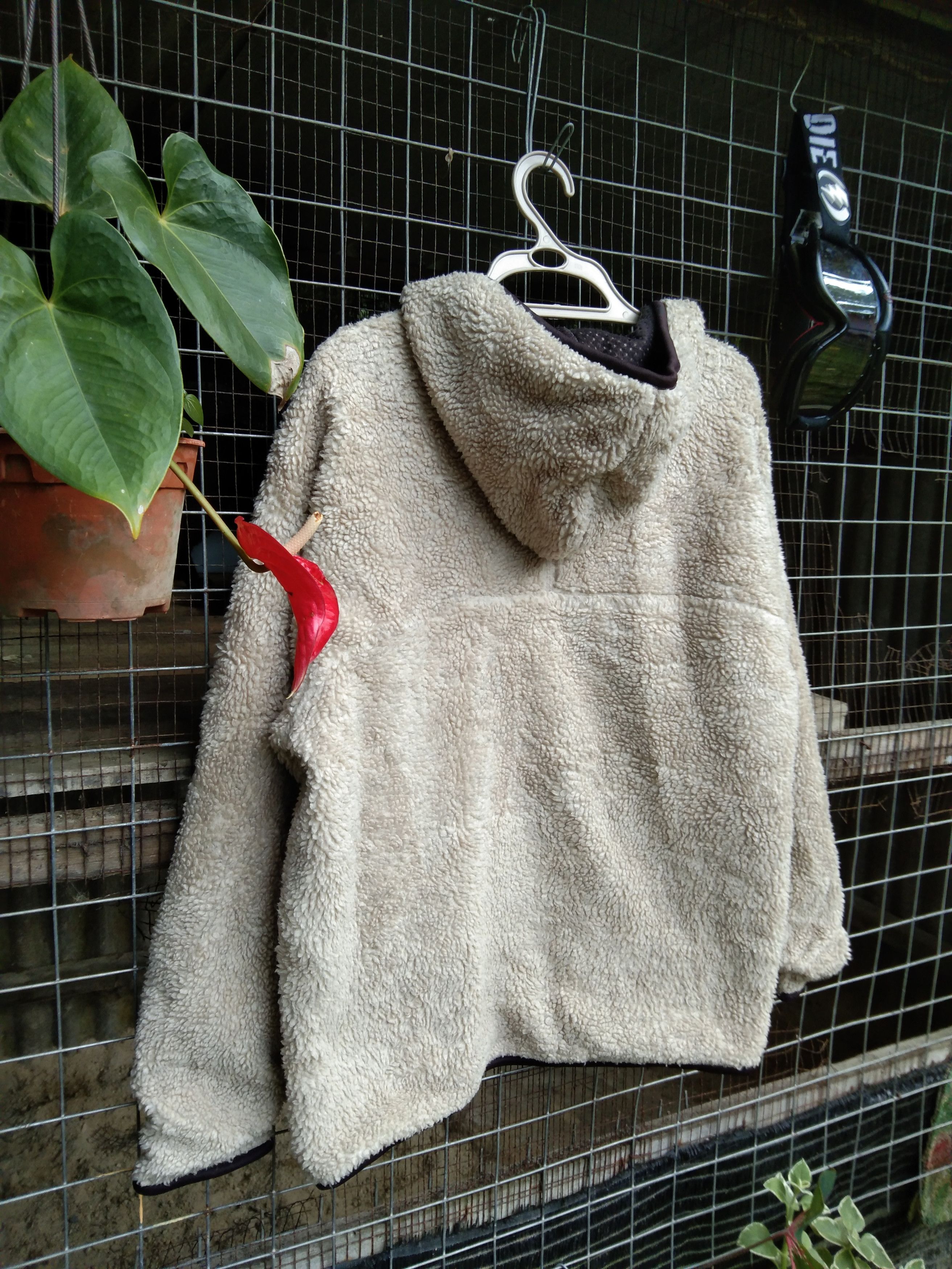 Japanese Brand CRAZY DOLL DEEP PILE FLEECE HOODIE JACKET Size US M / EU 48-50 / 2 - 9 Thumbnail