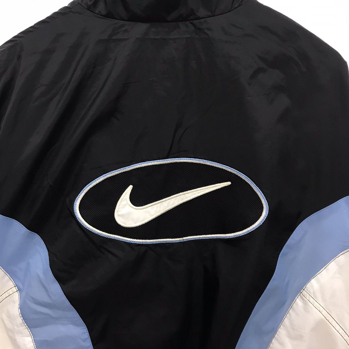 Nike × Vintage Rare!! Vintage Nike Big Logo Embroidery Windbreaker Jackets Size US XL / EU 56 / 4 - 10 Thumbnail