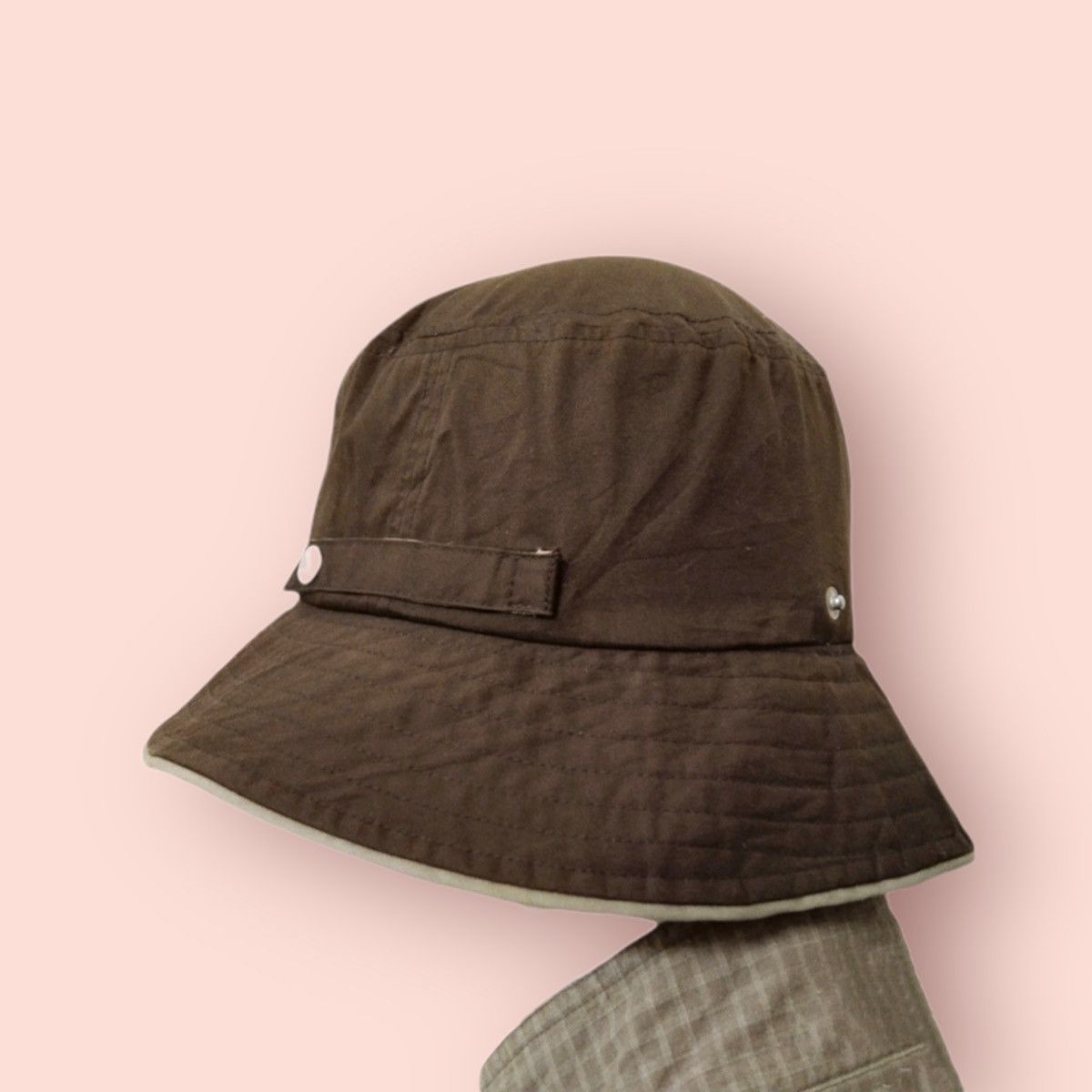 Japanese Brand × Jun Takahashi × Uniqlo UNIQLO PACKABLE BUCKET HAT Size ONE SIZE - 8 Thumbnail