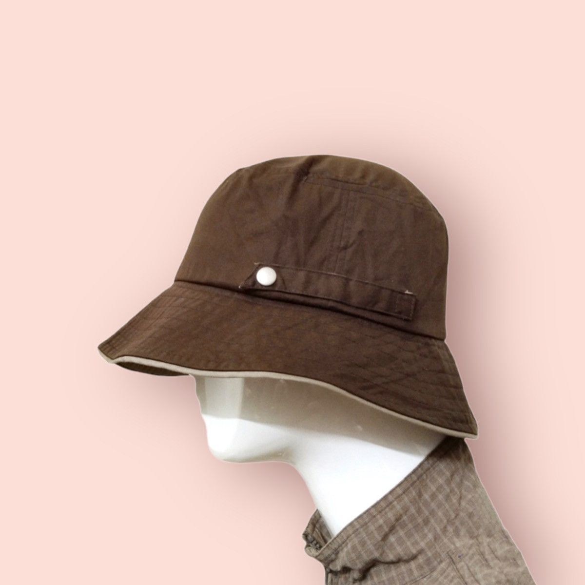 Japanese Brand × Jun Takahashi × Uniqlo UNIQLO PACKABLE BUCKET HAT Size ONE SIZE - 4 Thumbnail