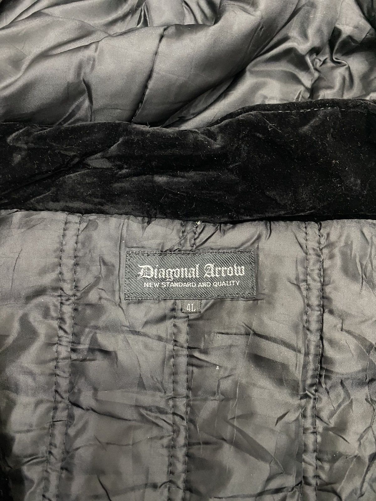 Velvet DIAGONAL ARROW MULTI POCKET PARKA VELVET JACKET Size US M / EU 48-50 / 2 - 15 Thumbnail