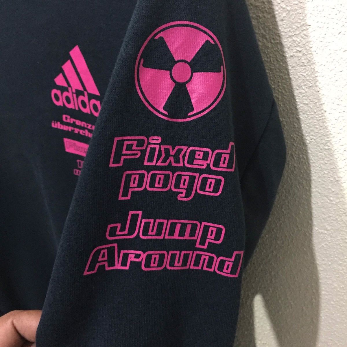 Adidas Adidas Sweatshirt Spellout Big Logo size M Size US M / EU 48-50 / 2 - 5 Thumbnail