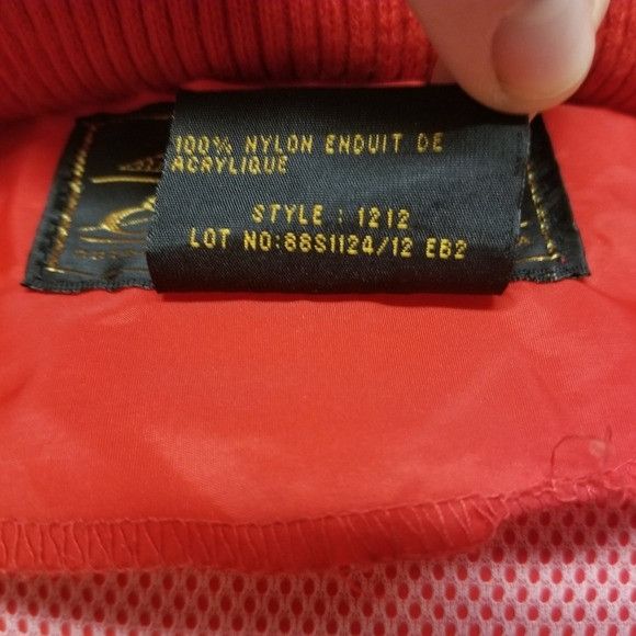 Vintage 80s Eddie Bauer Windbreaker / Snow / Rain Jacket Red