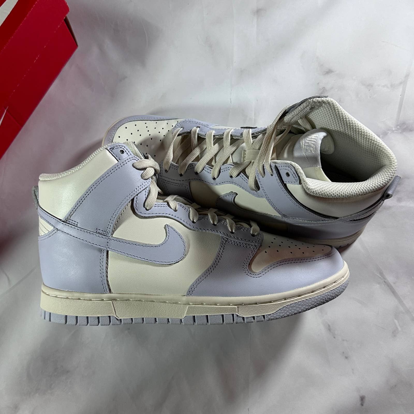 Dunk High Sail Football Grey