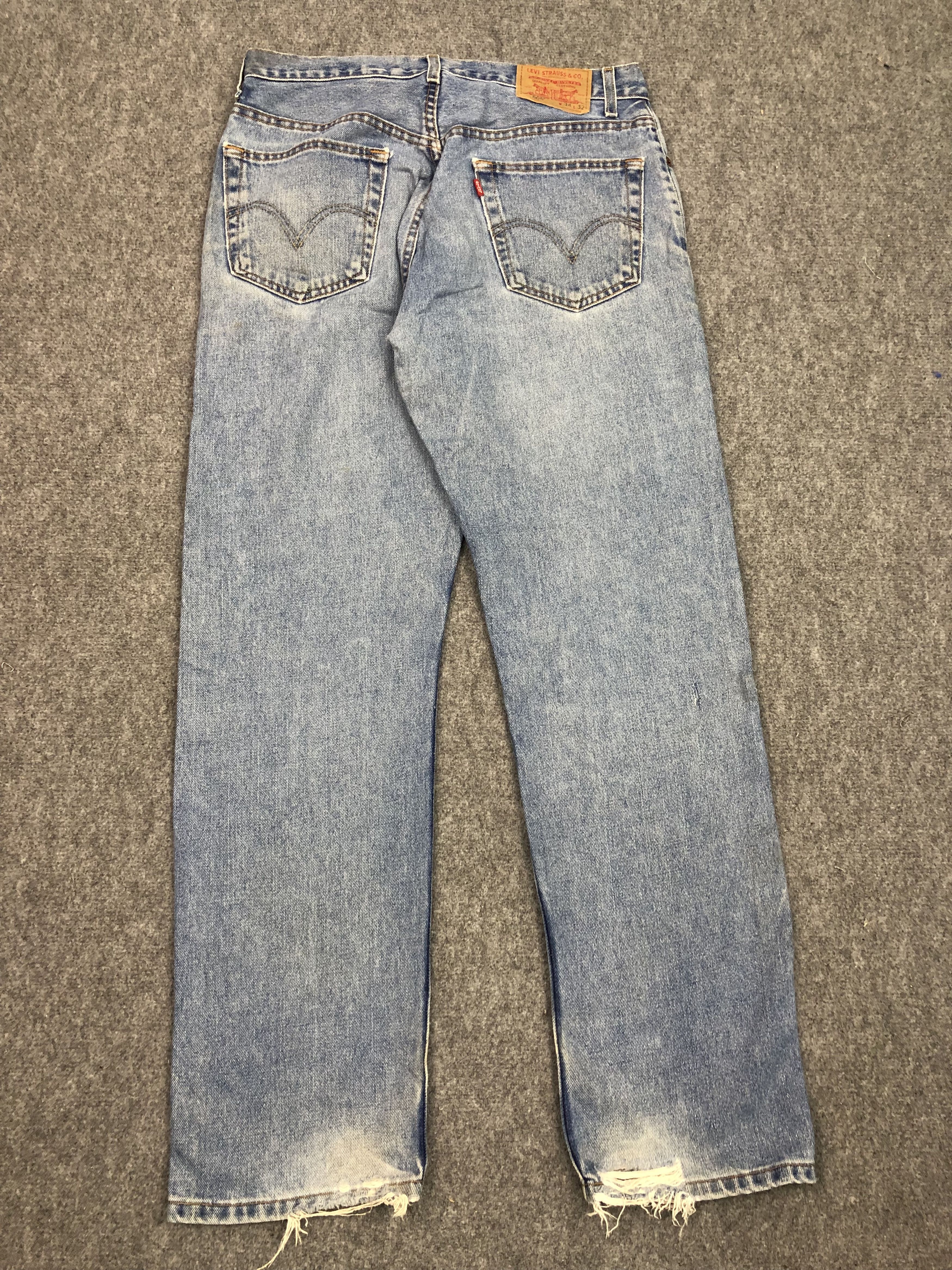 Levi's Vintage Levis 505 Jeans DP0401 Size US 34 / EU 50 - 2 Thumbnail