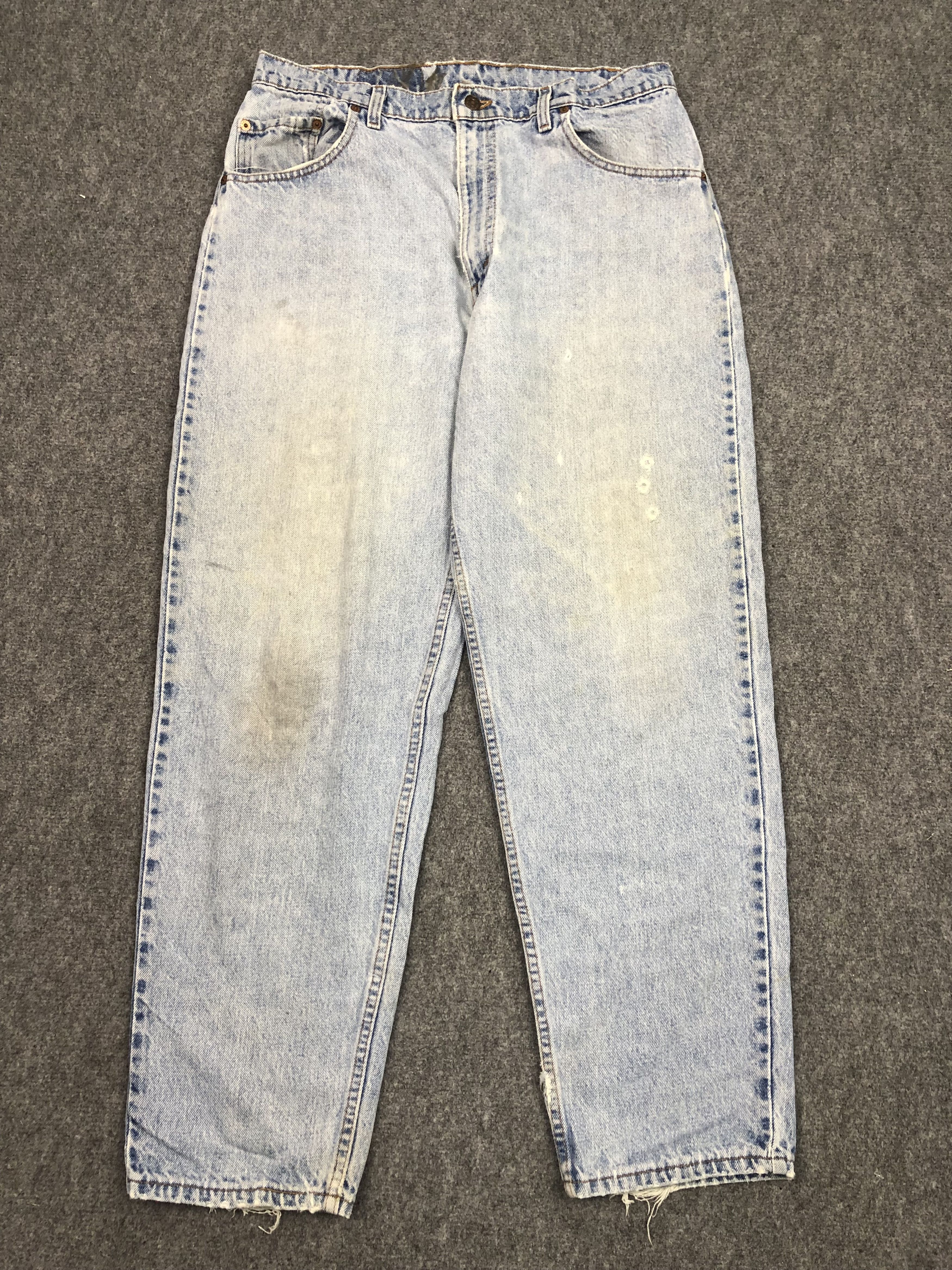 Levi's Vintage Levis 560 Jeans DP0411 Size US 34 / EU 50 - 1 Thumbnail