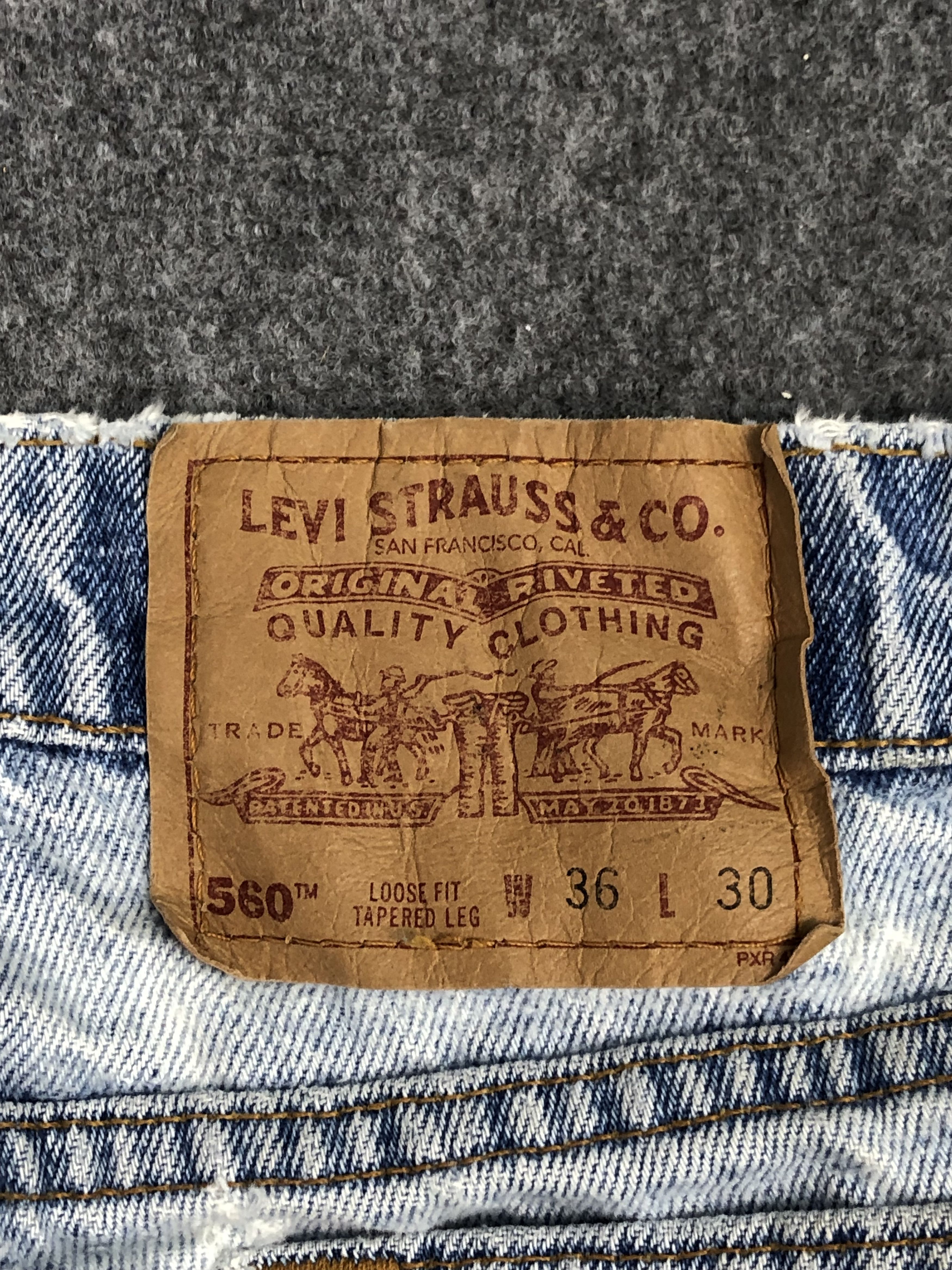 Levi's Vintage Levis 560 Jeans DP0411 Size US 34 / EU 50 - 5 Thumbnail