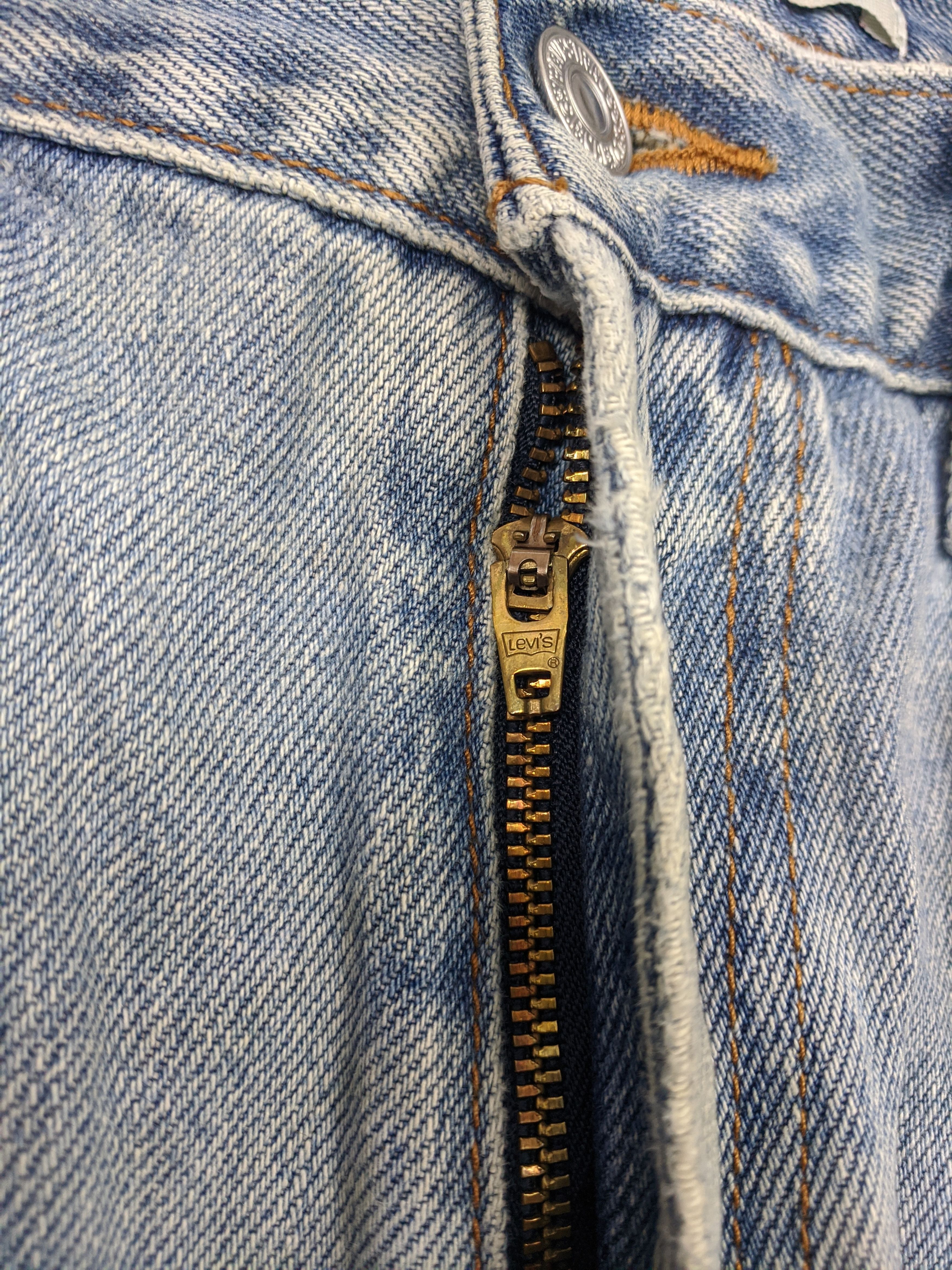 Levi's Vintage Levis 505 Jeans DP0610 Size US 34 / EU 50 - 11 Thumbnail