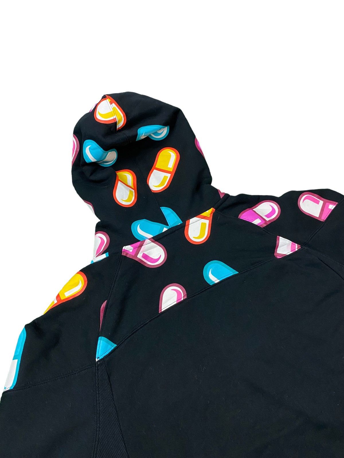 Kid Robot Vintage Kid Robot Limited Edition Kozik Pill Hoodie Zip Up Size US M / EU 48-50 / 2 - 5 Thumbnail