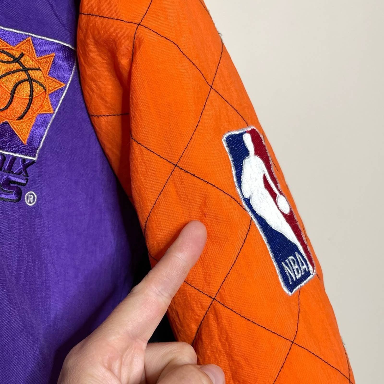 Starter Vintage 90s Phoenix Suns Starter Jacket Basketball NBA XL Size US XL / EU 56 / 4 - 8 Thumbnail