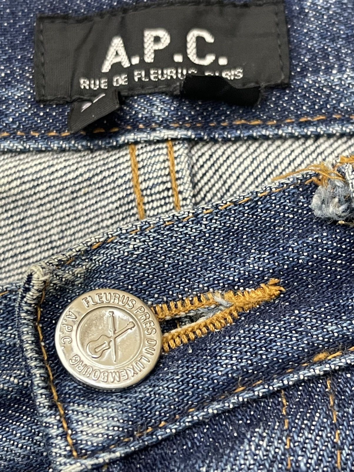 A.P.C. A.P.C Japan Distressed Denim Size US 32 / EU 48 - 6 Thumbnail