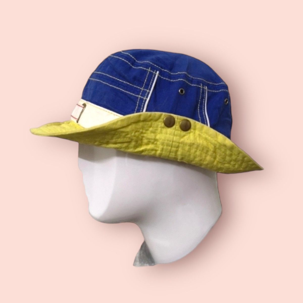 VINTAGE GRACE HAT TOKYO MULTICOLOUR BUCKET HAT