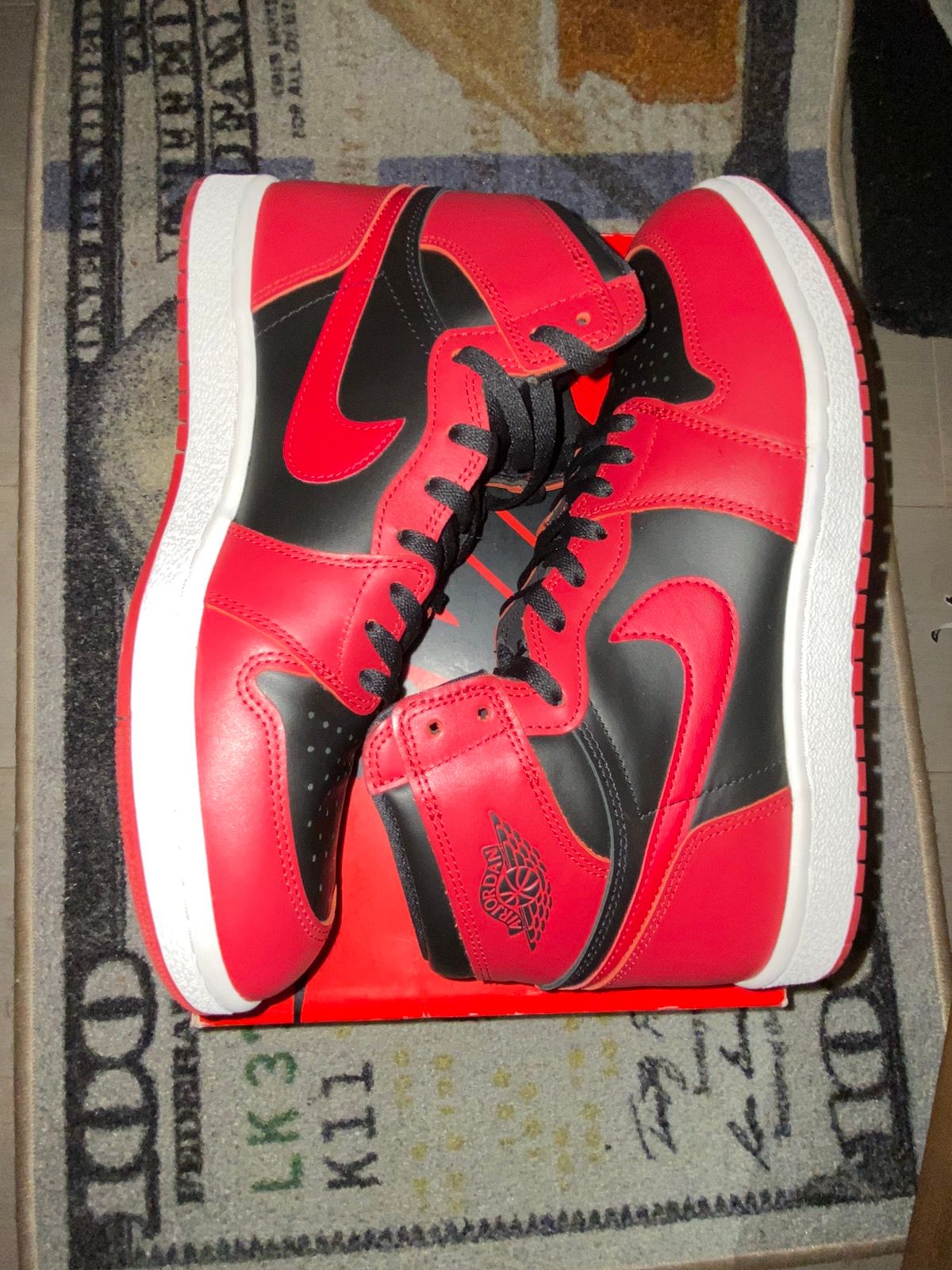 Pre-owned Jordan Nike Jordan 1 Retro High 85 Varsity Red Shoes In Red Black