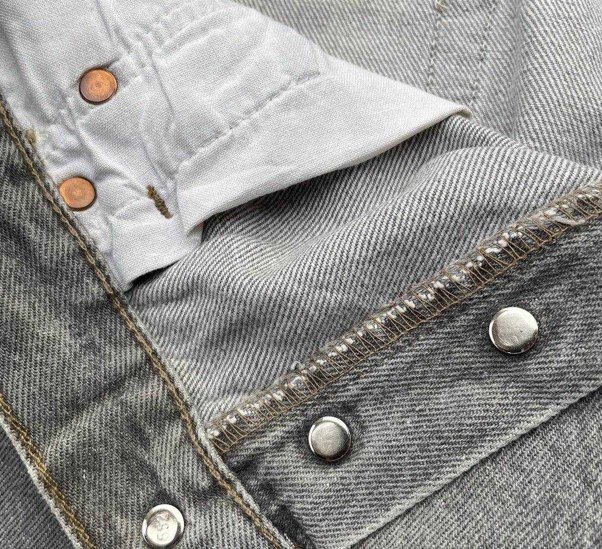 Levi's Vintage Levis 501 e 90’s Usa Faded Wash Black Size US 29 - 8 Thumbnail