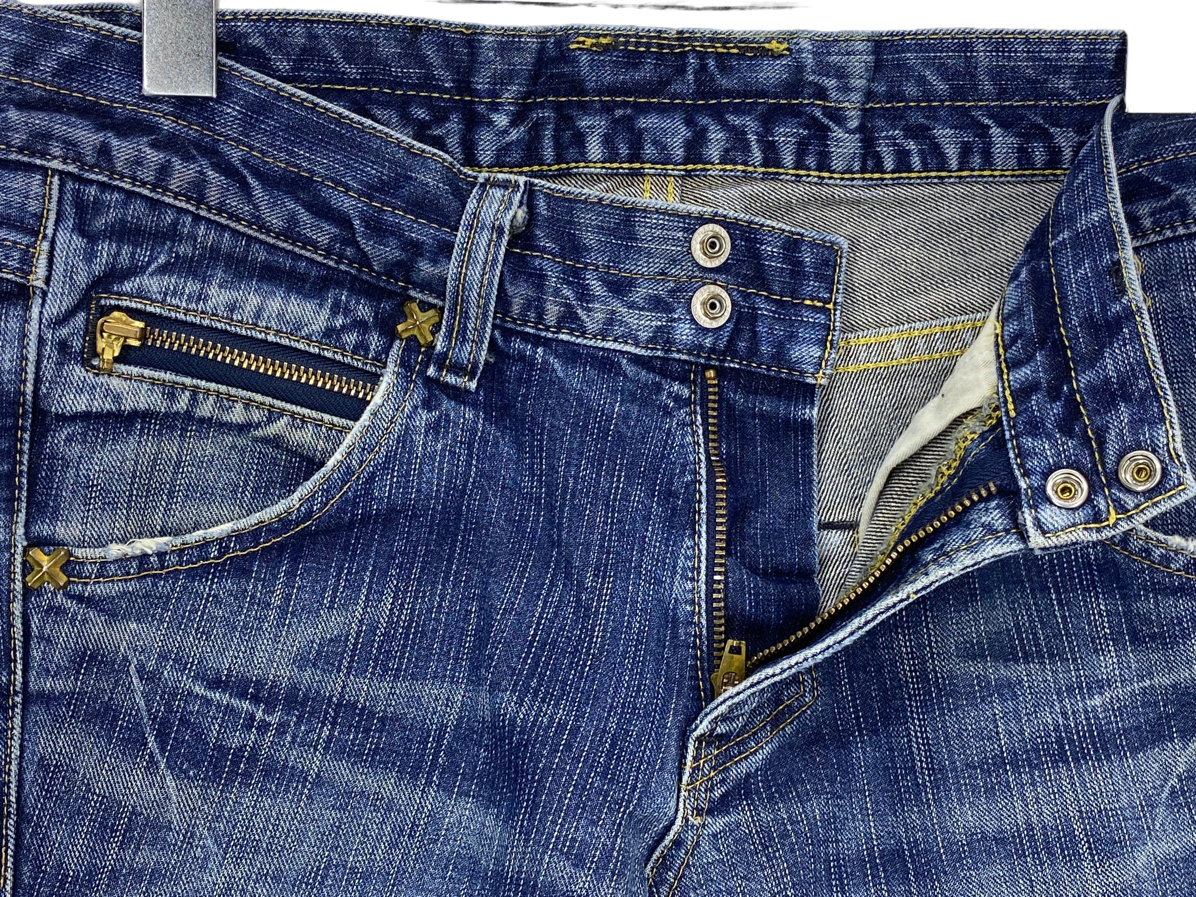 Japanese Brand × Lee Lee Riders Bootcut Jeans Vintage Twisted Seam Jeans Size 31" - 5 Thumbnail
